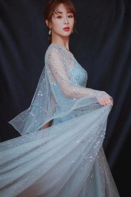 明星娱乐圈吃瓜杨紫,娱乐圈的瓜中女王，揭秘她的星途历程